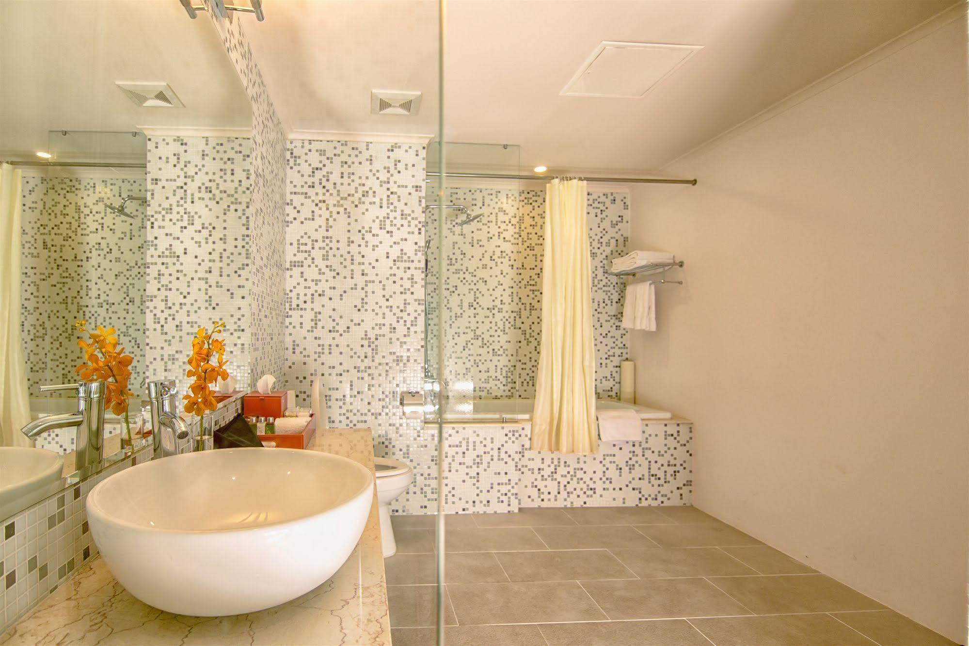 Mansions Serviced * Phnom-Penh